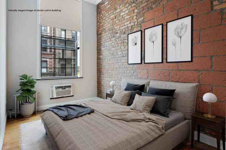 E 11th St #1A - Photo 5 of 7