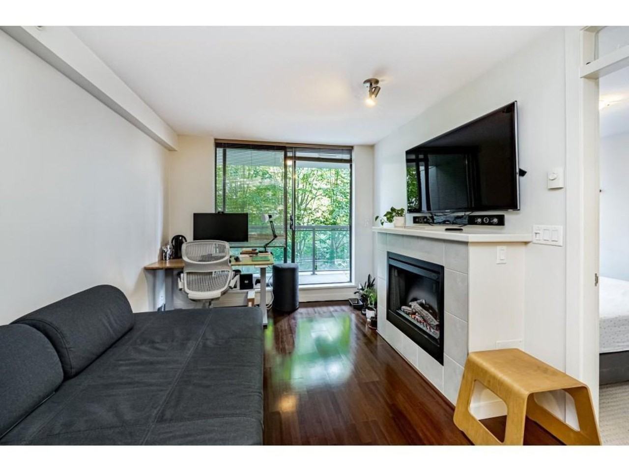 538 Smithe Street #301 - Photo 2 of 12