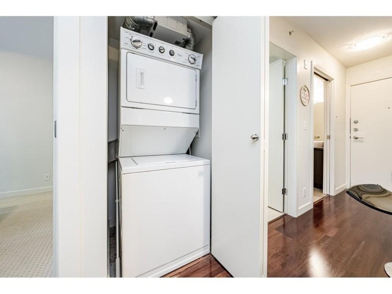 538 Smithe Street #301 - Photo 5 of 12