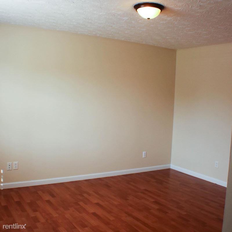 356 4th St #4 - Photo 3 of 5