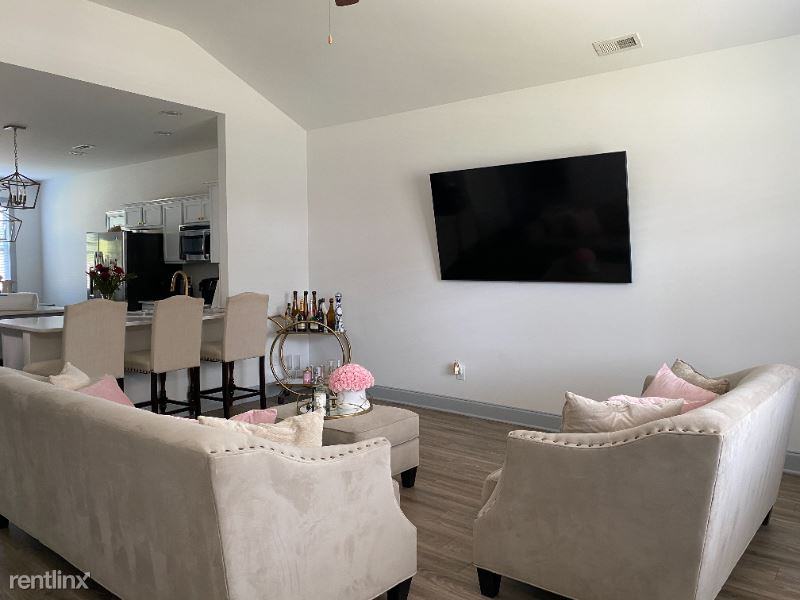 903 Edna Fields Dr - Photo 2 of 19