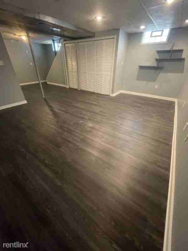 250 Lyndale Ave - Photo 3 of 13