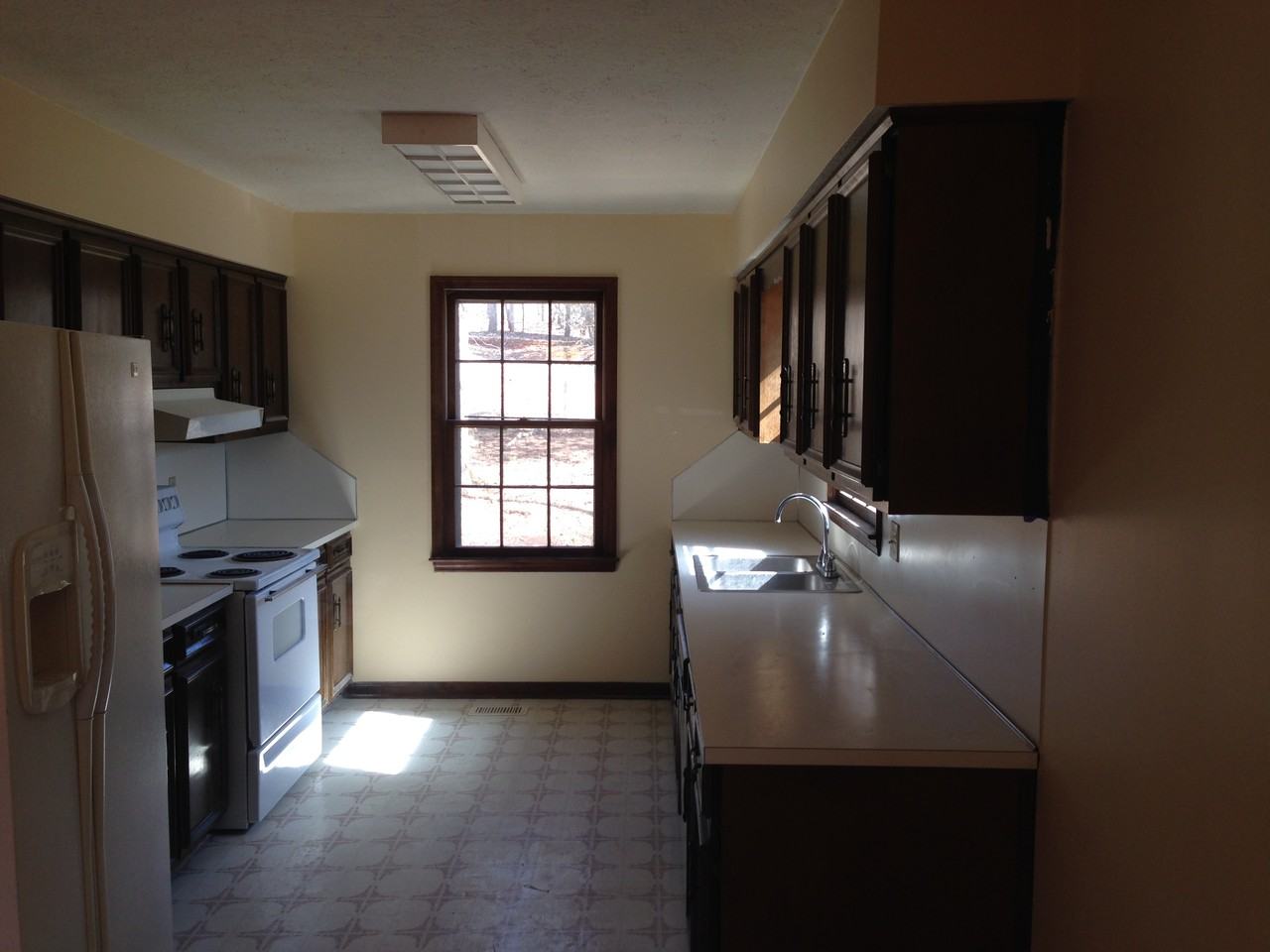 103 Heatherbrook Dr - Photo 3 of 9