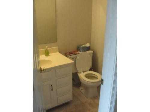 5510 Highberry Woods Rd - Photo 3 of 14