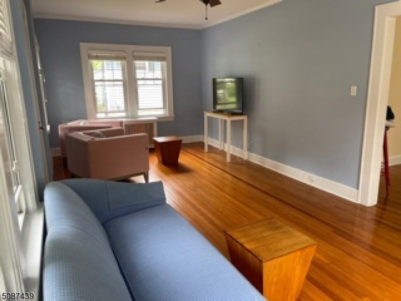 162 Center Ave - Photo 2 of 8