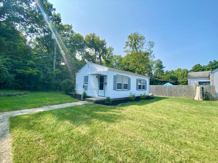 43 Pleasant Ridge Ave - Photo 3 of 13