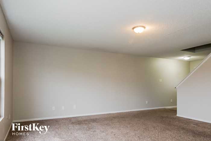 6140 Monteo Dr - Photo 3 of 13