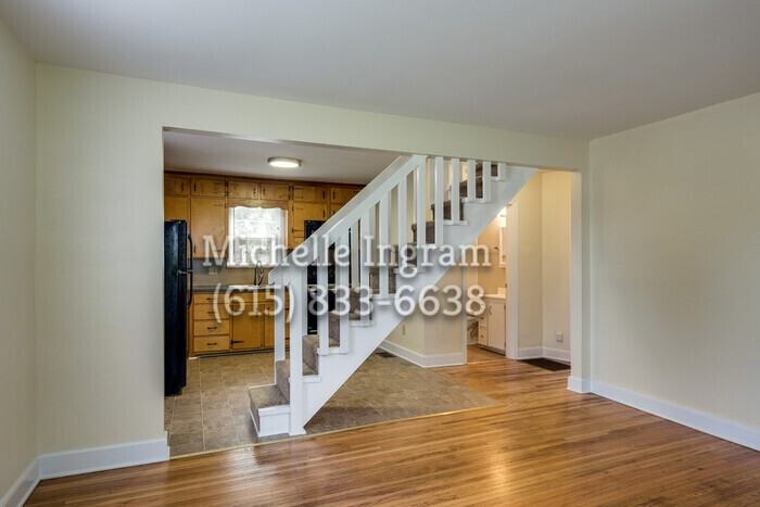 2926 Louise Dr - Photo 3 of 10