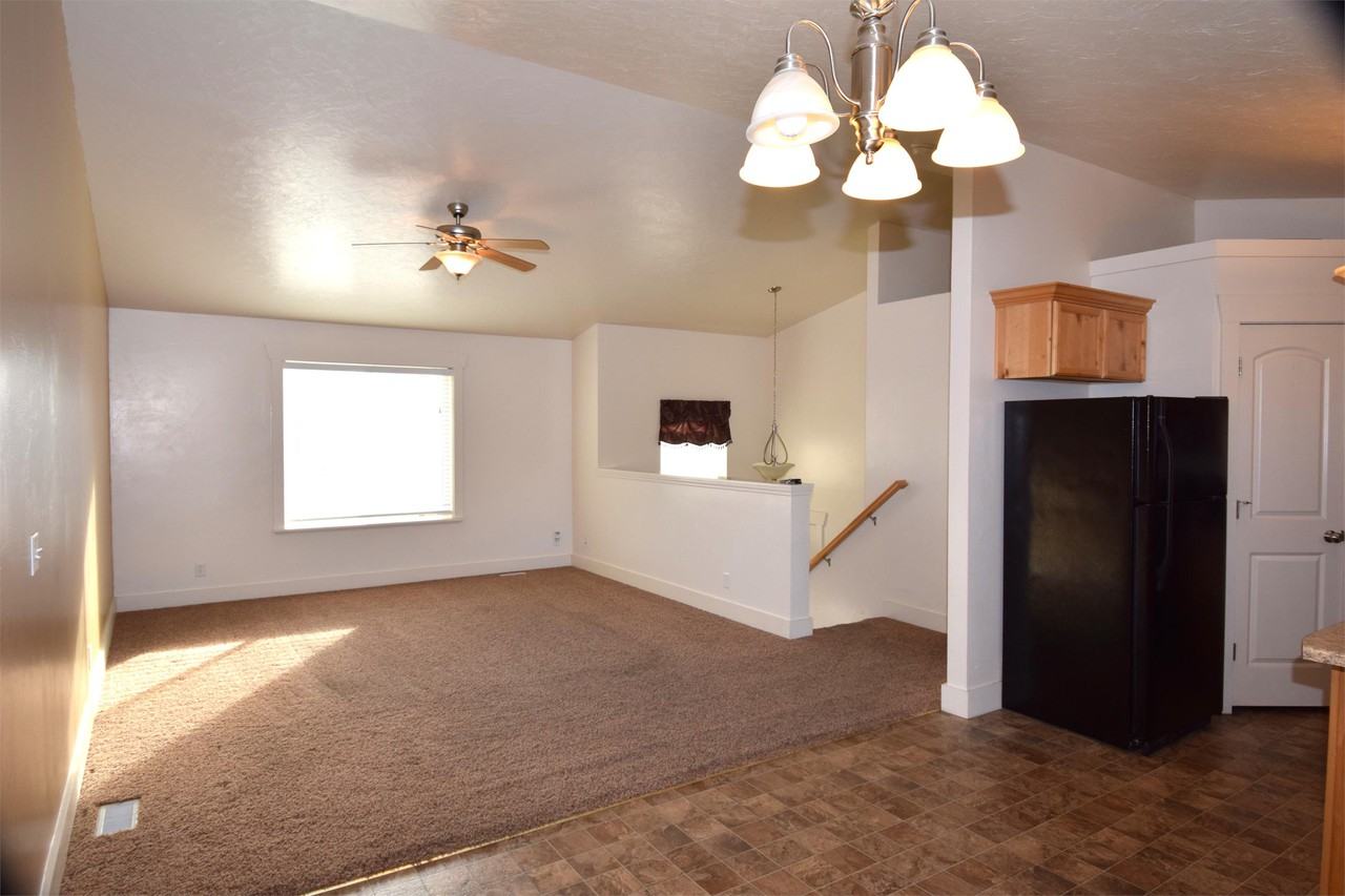 815 W 530 S #1 - Photo 3 of 13