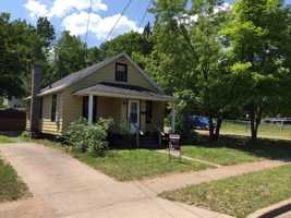 featured image of 425 Summit St #1