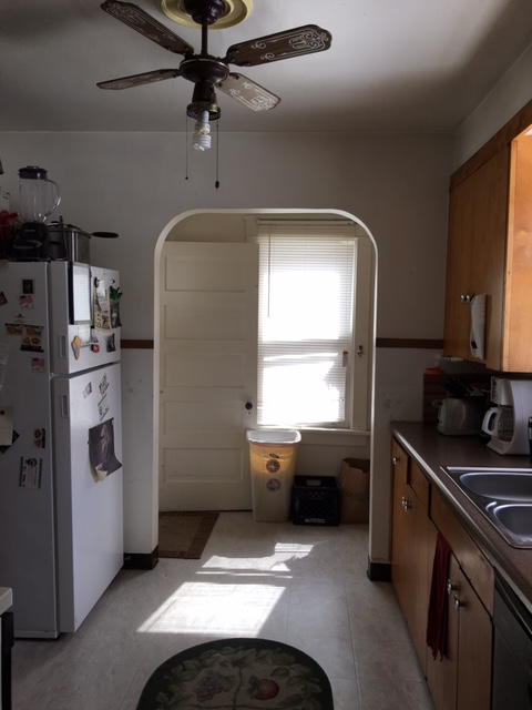 425 Summit St #1 - Photo 3 of 7