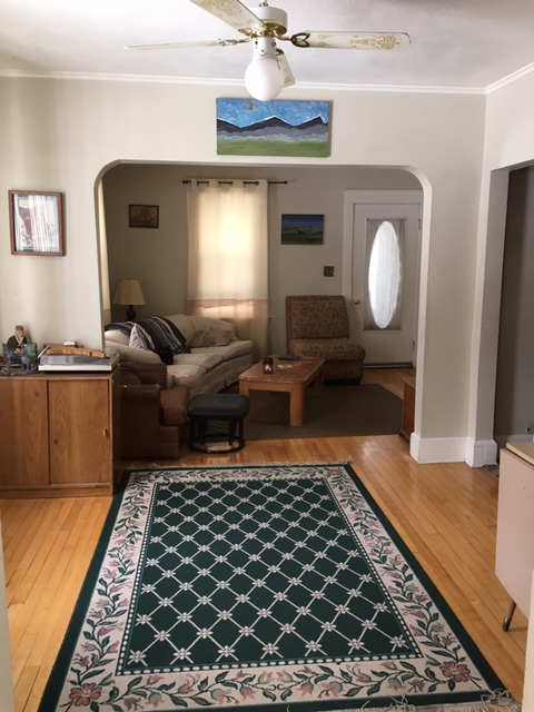 425 Summit St #1 - Photo 4 of 7