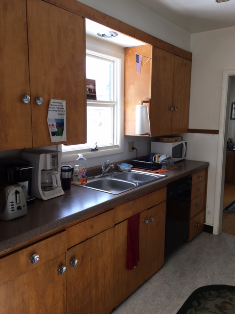 425 Summit St #1 - Photo 5 of 7