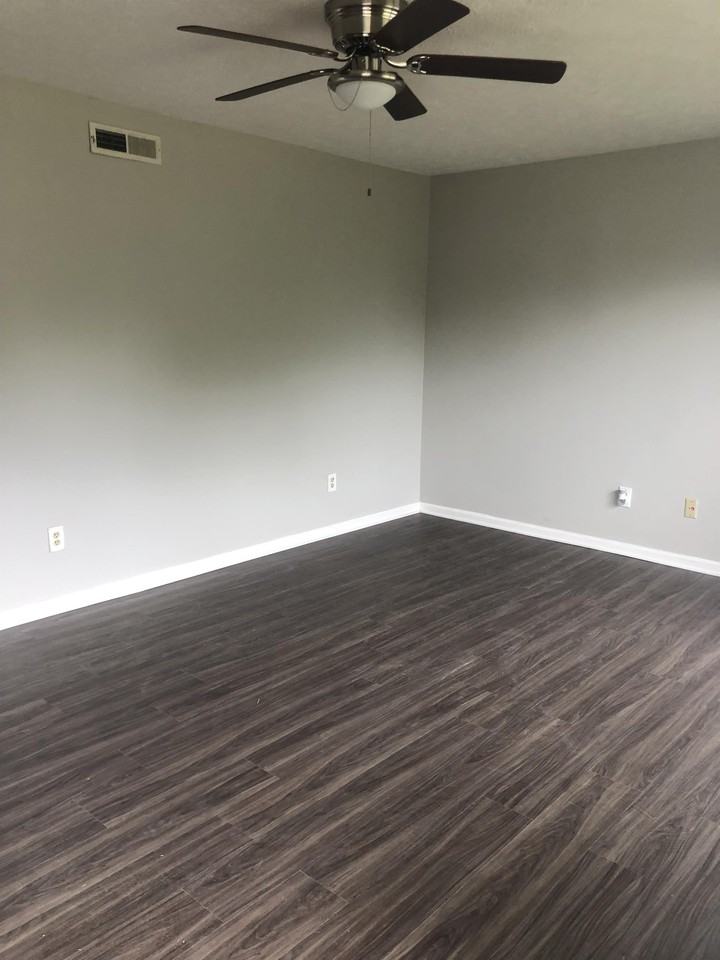 5004 Winding Spring Pl #0 - Photo 6 of 22