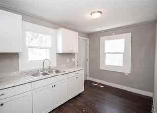 4120 E Washington St #4120EASTWA - Photo 3 of 9