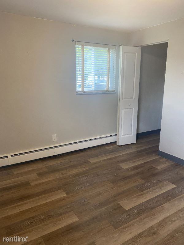 3837 Applegate Ave - Photo 3 of 4