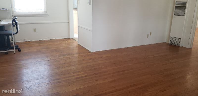 729 1/2 Levering Ave - Photo 3 of 16