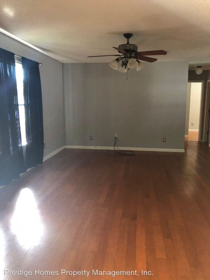 222 Keisha Cir - Photo 2 of 14