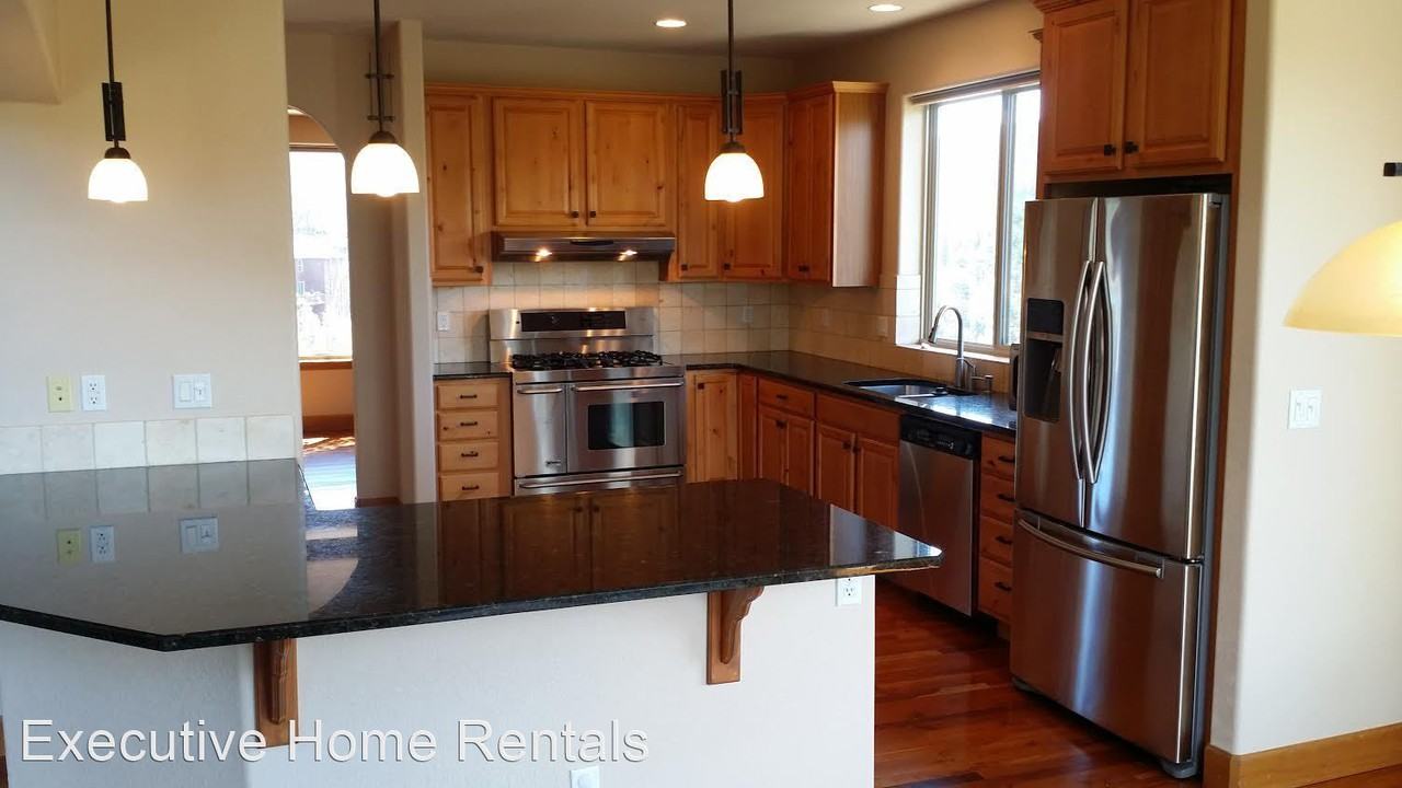 3191 Bittersweet Ln - Photo 3 of 34