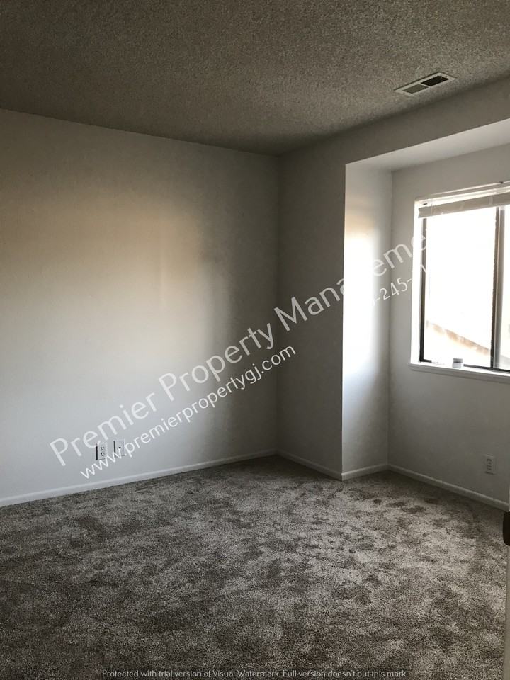 517 28 1/2 Rd #1C - Photo 4 of 6