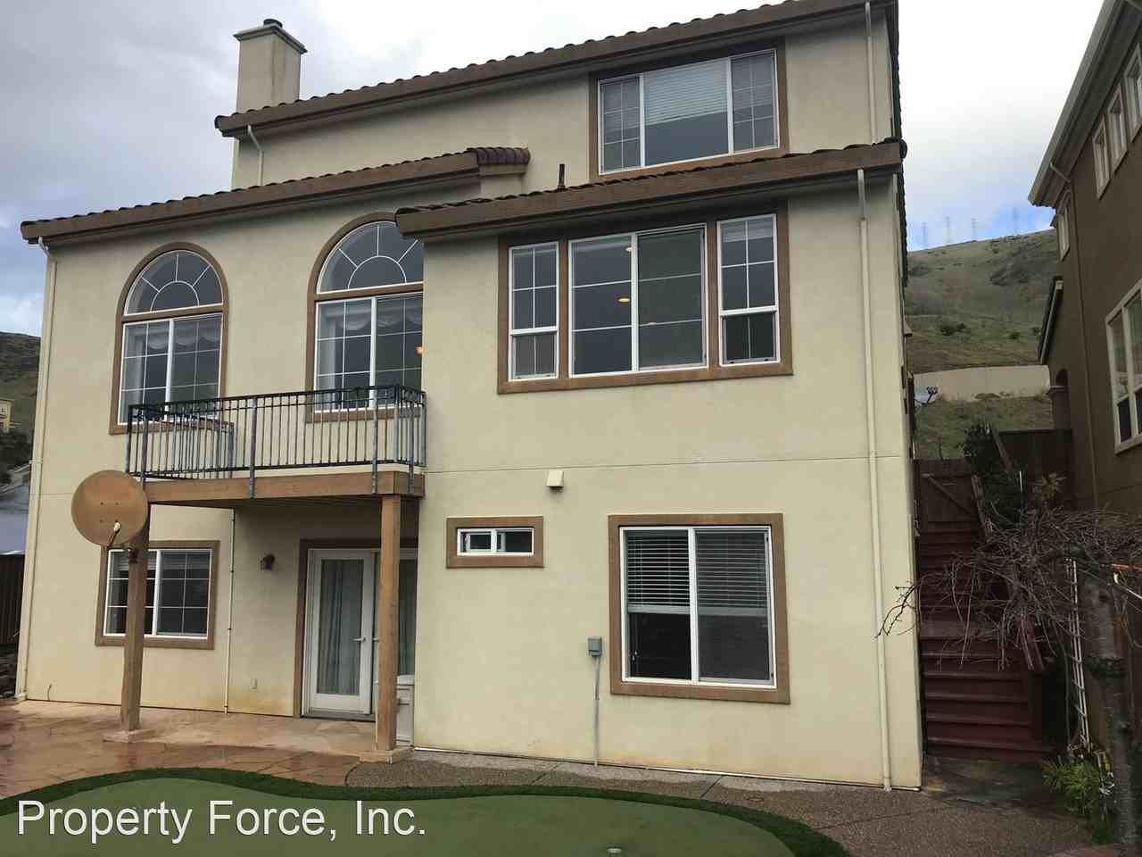 63 Viola St - Photo 2 of 19