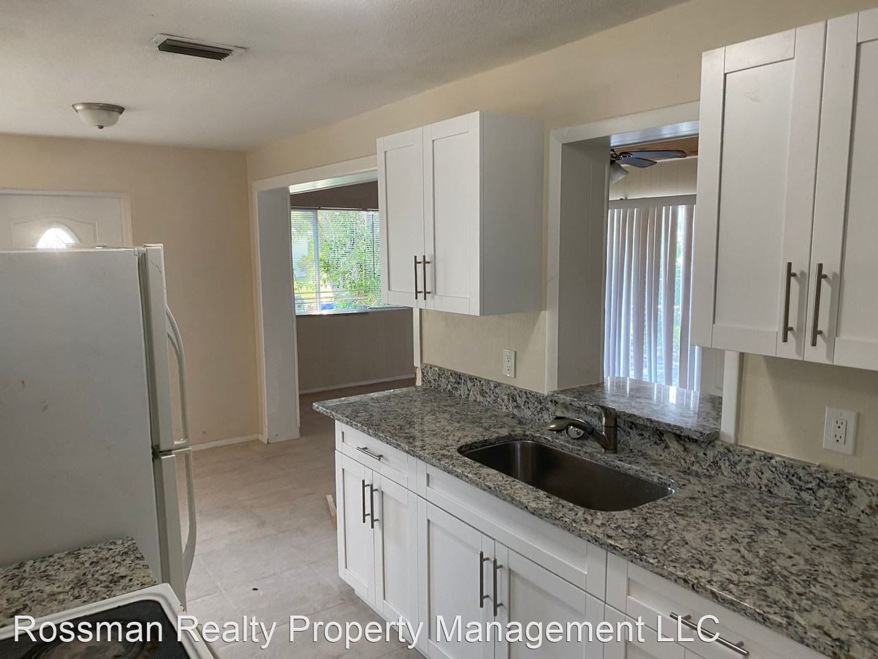 4862 West Dr - Photo 3 of 12