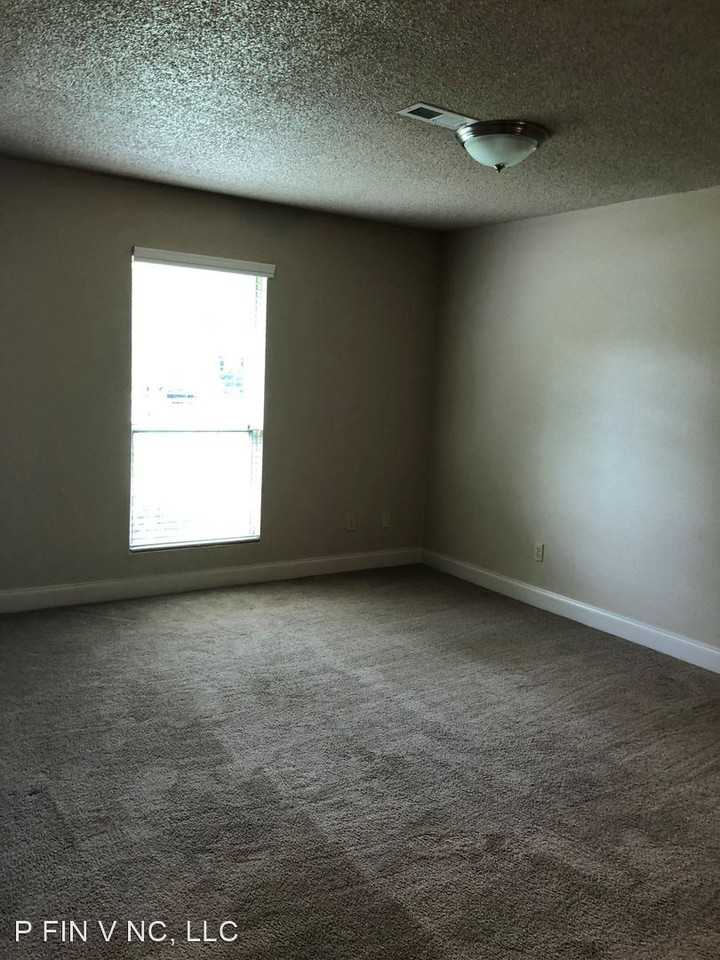101 Calla Ct - Photo 2 of 16