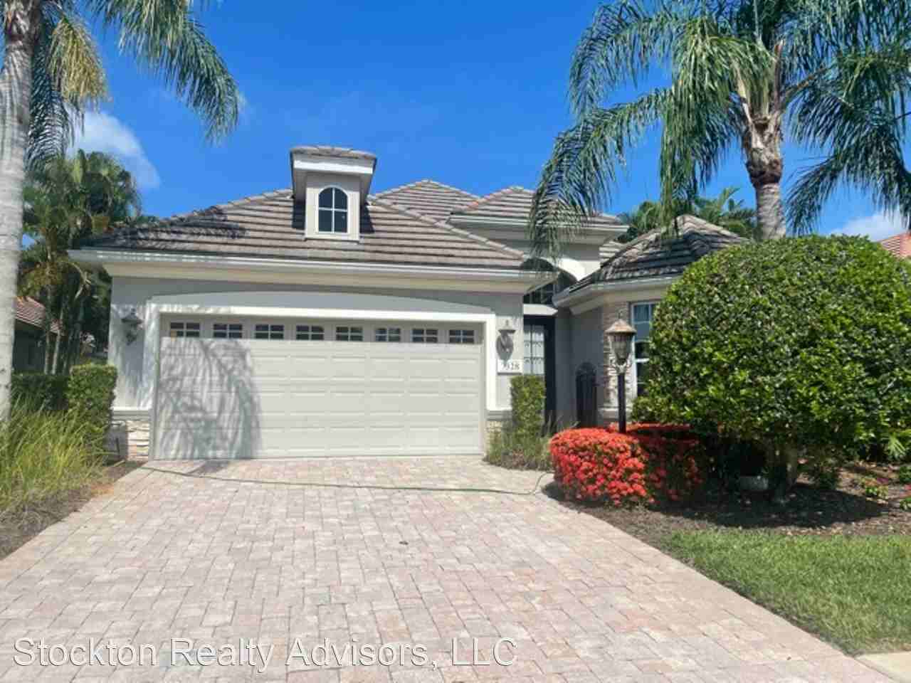 7328 Lake Forest Gln - Photo 2 of 21