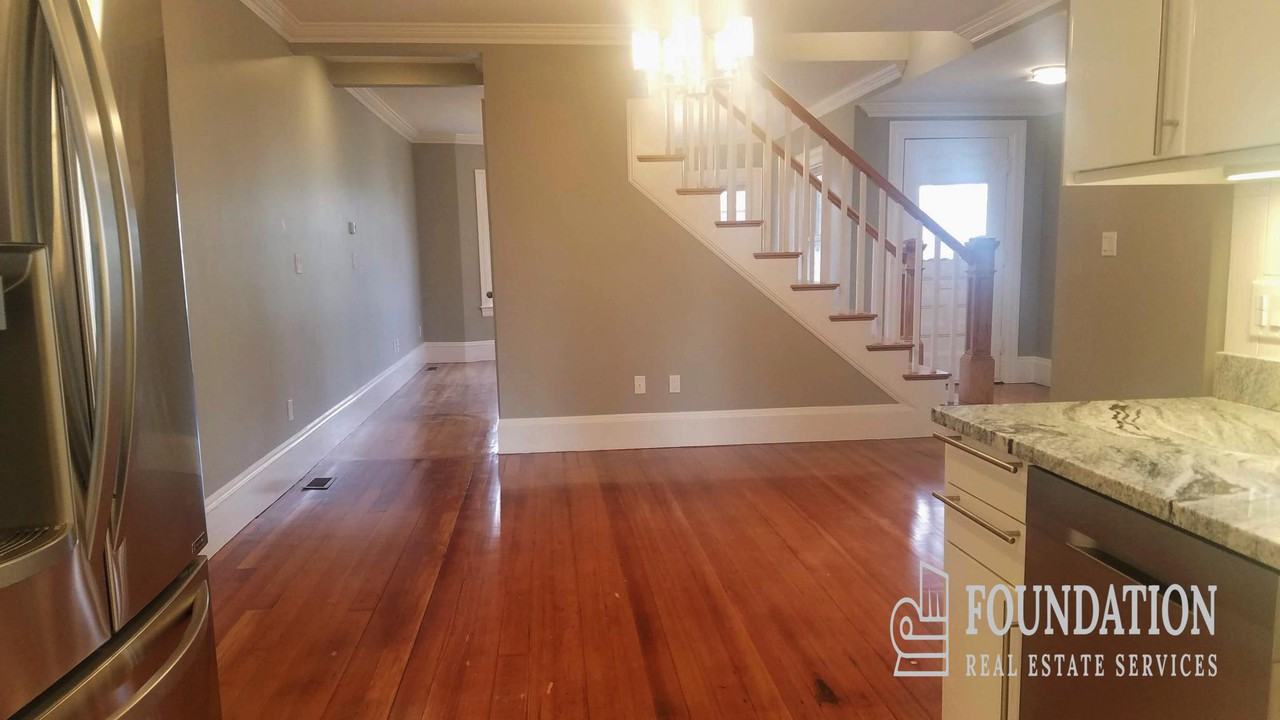 37 William St - Photo 3 of 10