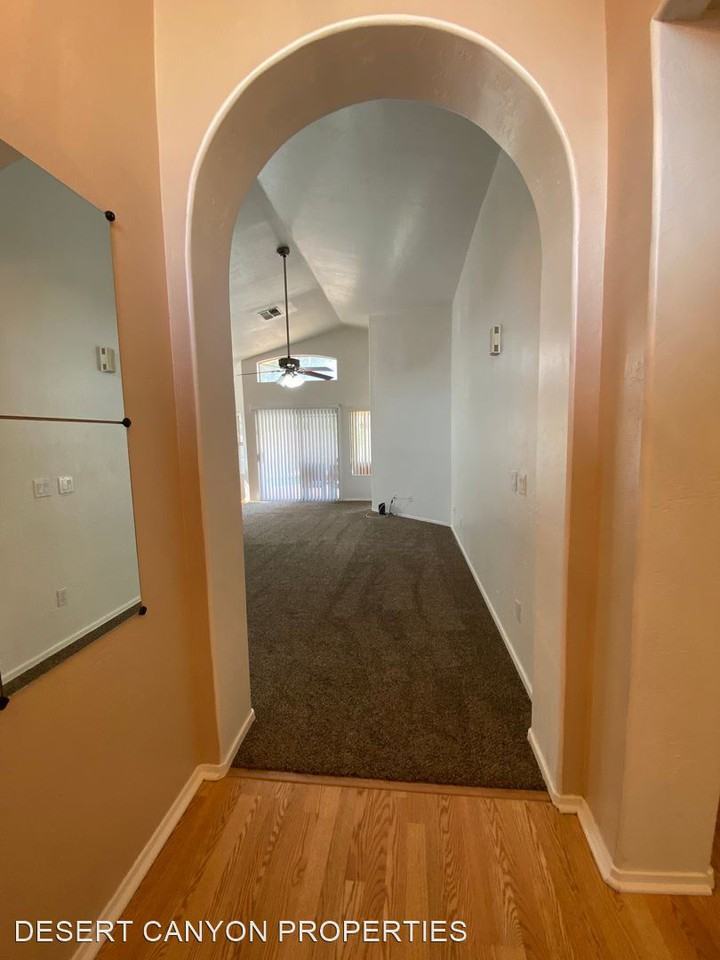 3780 W Barcelona Dr - Photo 2 of 50