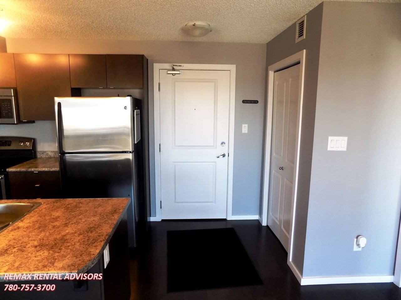 508 Albany Way Nw - Photo 2 of 15