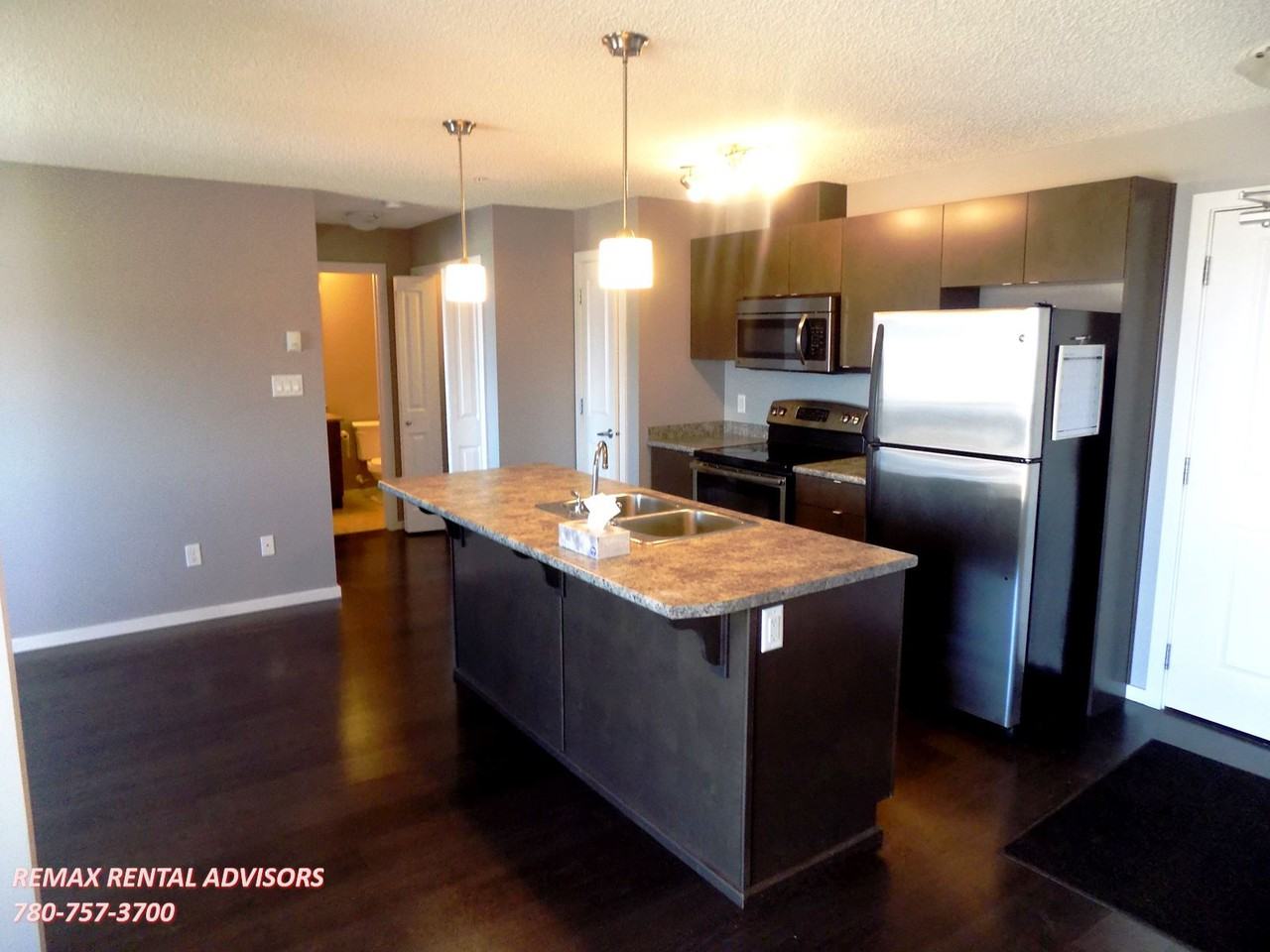 508 Albany Way Nw - Photo 3 of 15