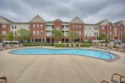 1905 N Lincoln - 116 - Photo 2 of 7