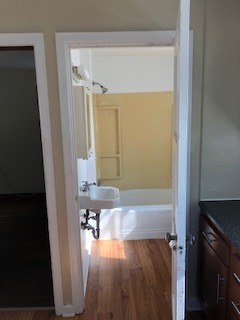 304 South State Street #A - Photo 6 of 9