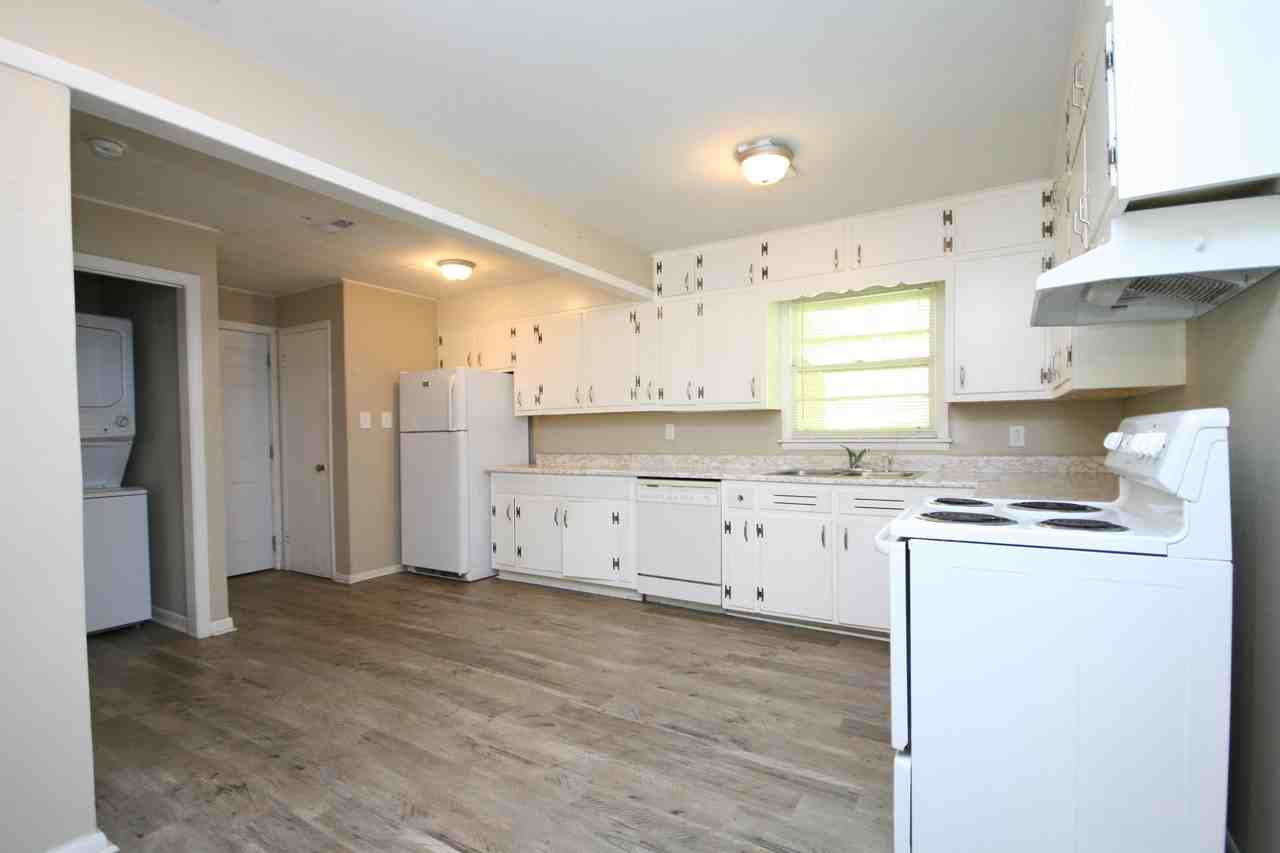 Broadmor Road - 3715 - COBR #1 - Photo 7 of 18