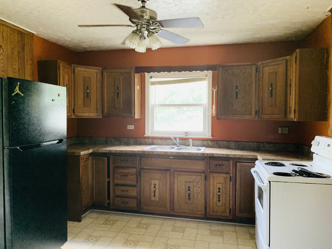 1236 Sunrise Drive #1 - Photo 4 of 18