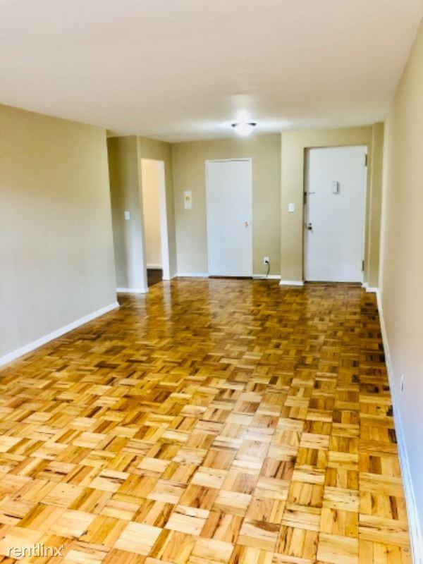 70 Croton Ave