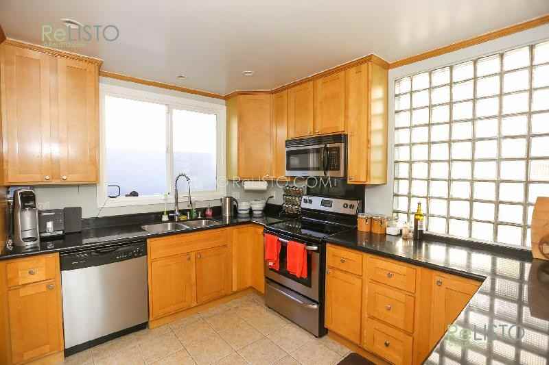 1022 Lawton St - Photo 3 of 25