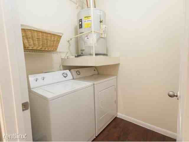 901 901 Wilson Rd 1036 - Photo 2 of 15