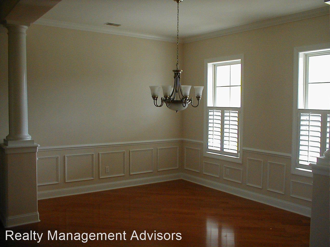 87 Glencairn Ave - Photo 3 of 21