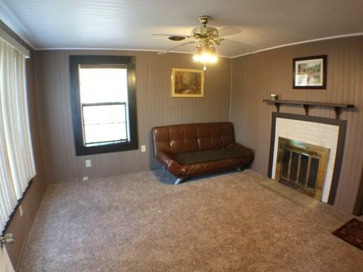 2614 Broadway Lake Rd - Photo 3 of 9