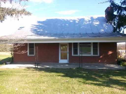 1622 Airport Rd - Photo 3 of 22