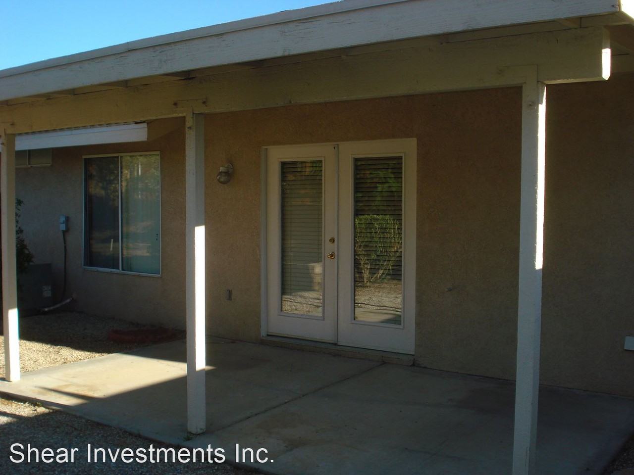 12323 Honeybear Ln - Photo 2 of 25