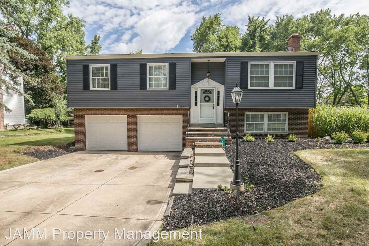 6557 Mill Rd - Photo 2 of 39