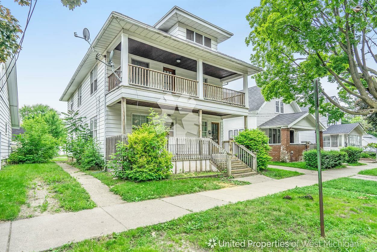 941 Mcreynolds Ave Nw #2 - Photo 2 of 17