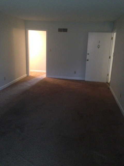 128 E Old Andrew Johnson Hwy - Photo 2 of 11