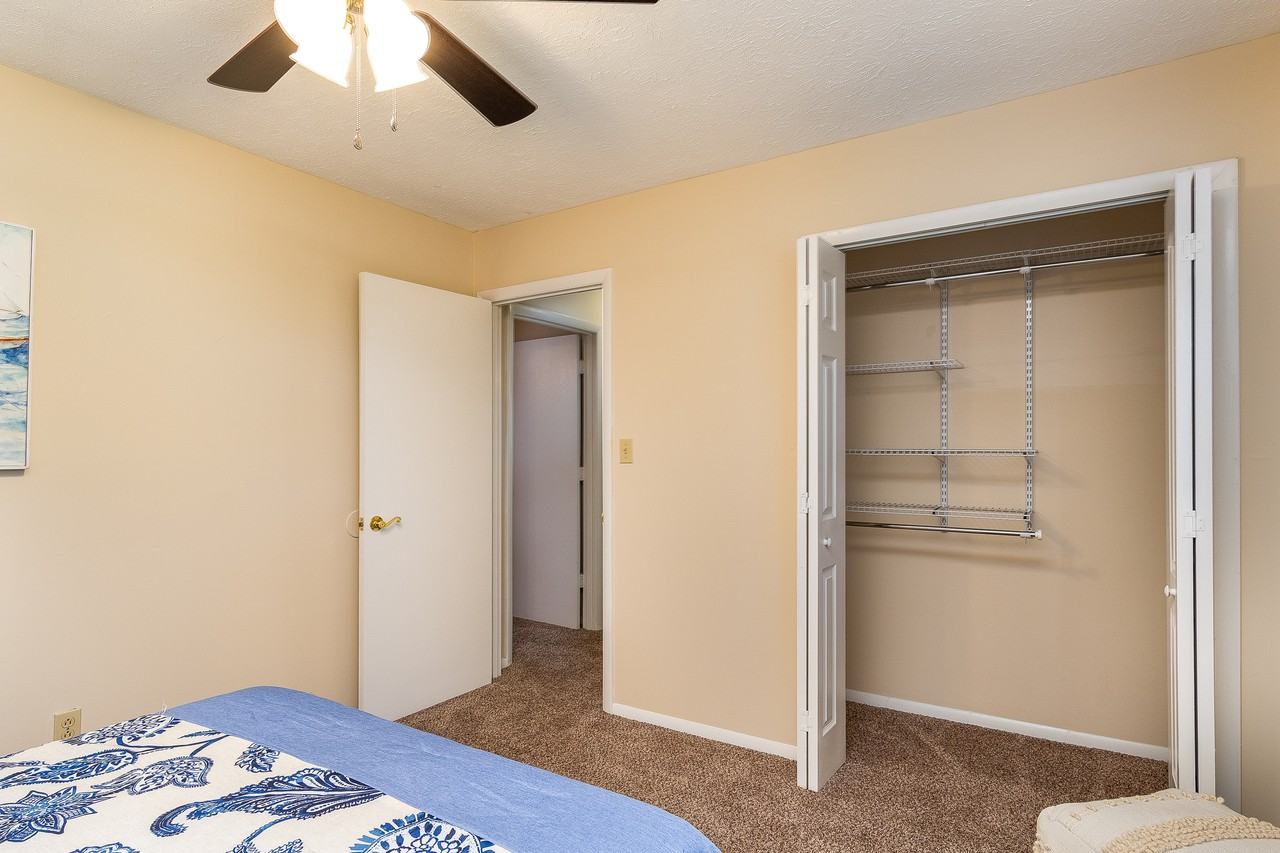 1500 Seminole Dr - Photo 3 of 18