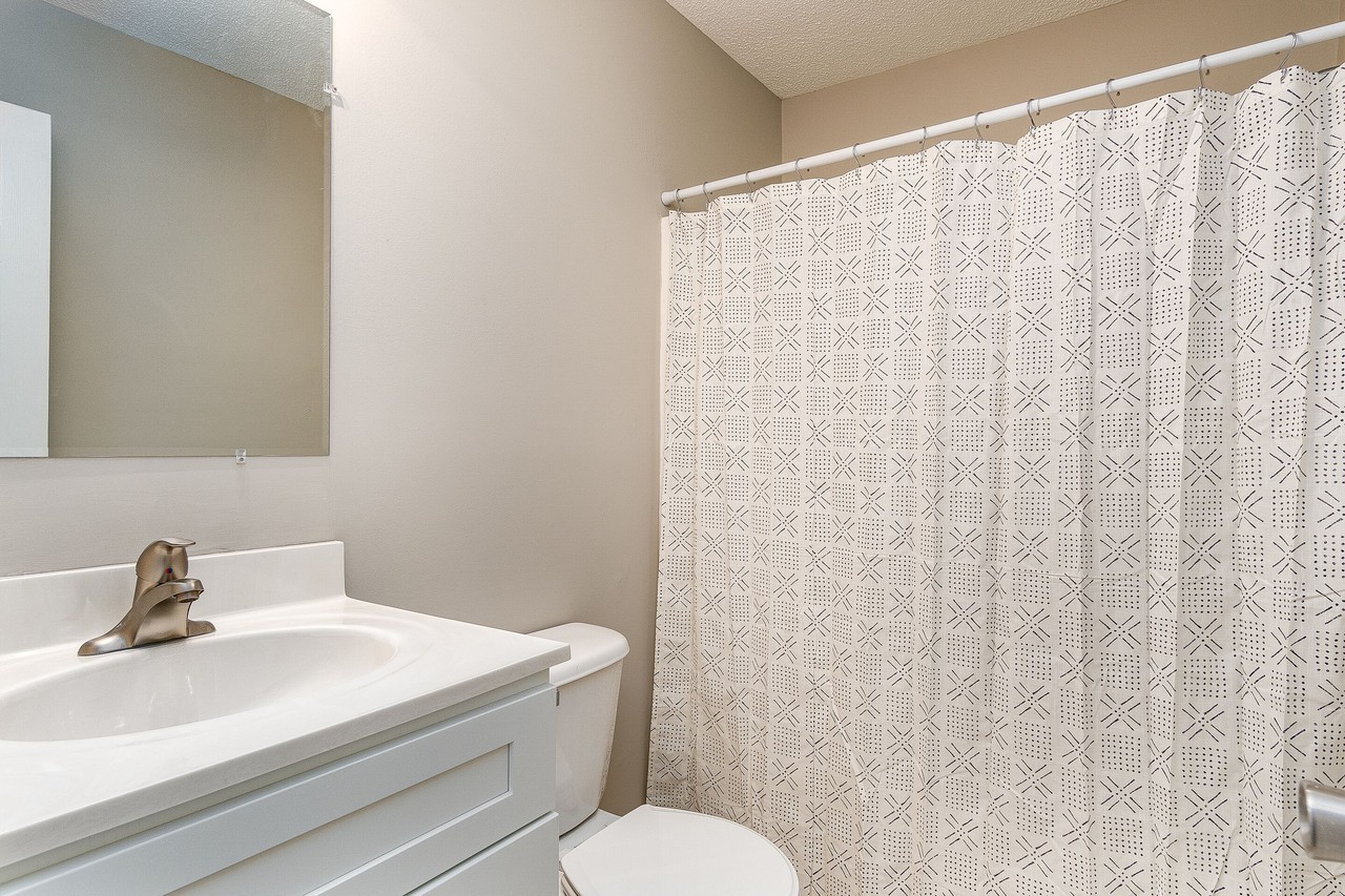 103 Osborne Rd - Photo 3 of 10