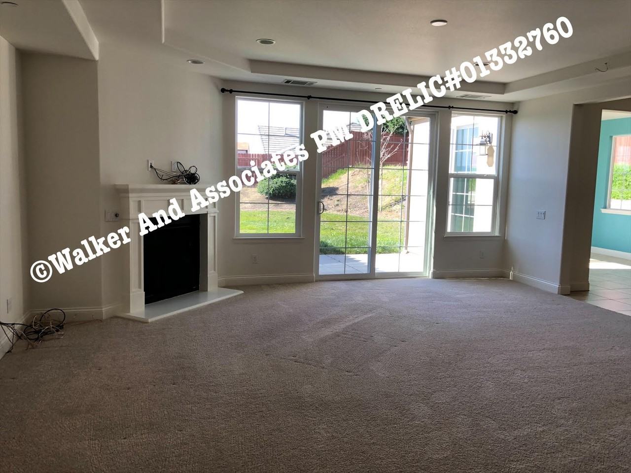 4028 Stardust Rd - Photo 2 of 12