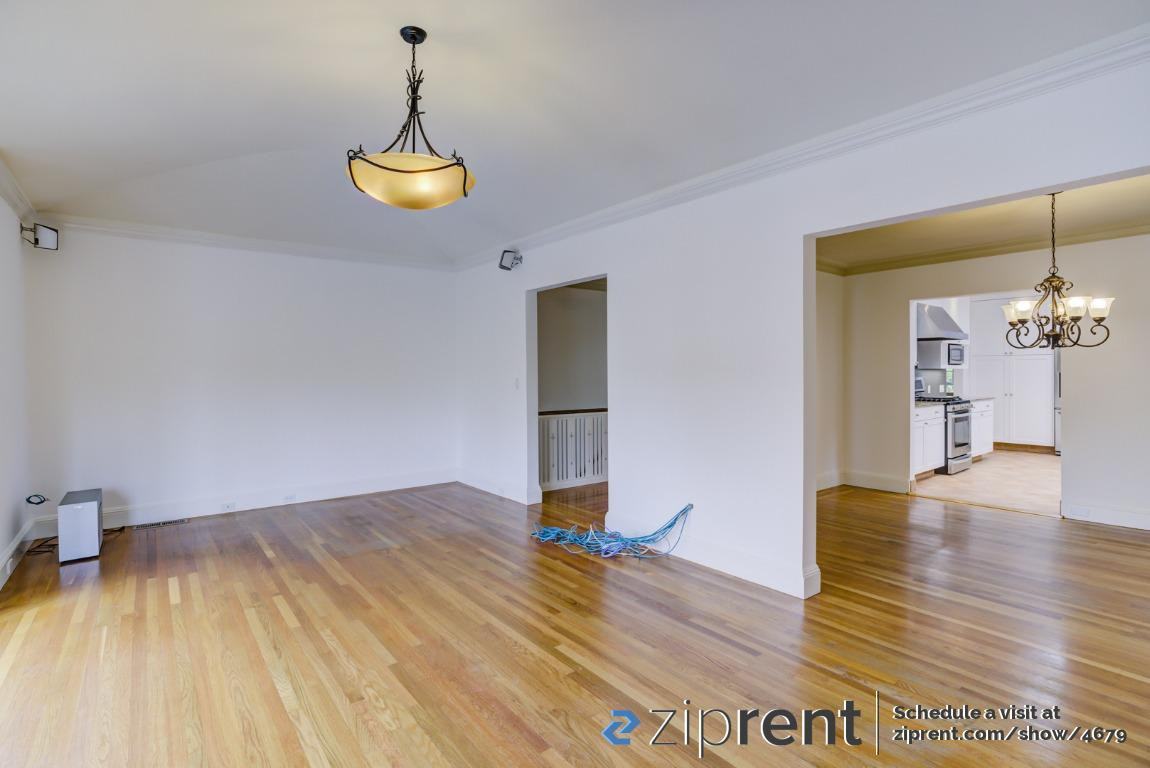 260 Avila St - Photo 2 of 20